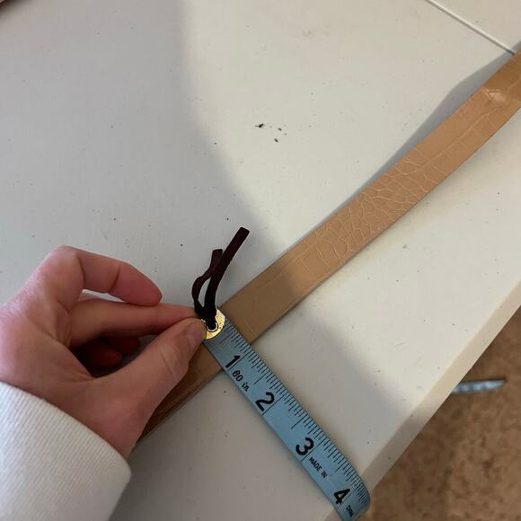 Tan Vegan Leather Snake Skin Silver Buckle Belt Size Small - Medium - Picture 5 of 9